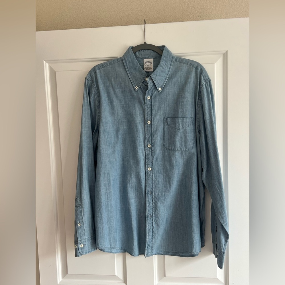 Brooks Brothers Button Down - L